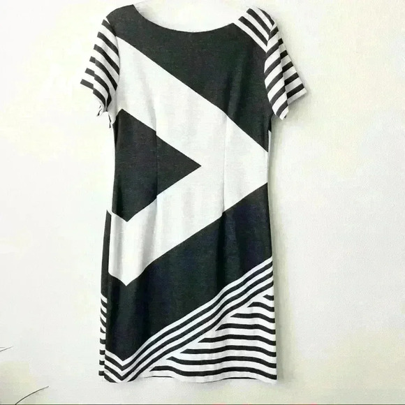 RONNI NICOLE | Black & White Mini Dress Size Small - Picture 5 of 8
